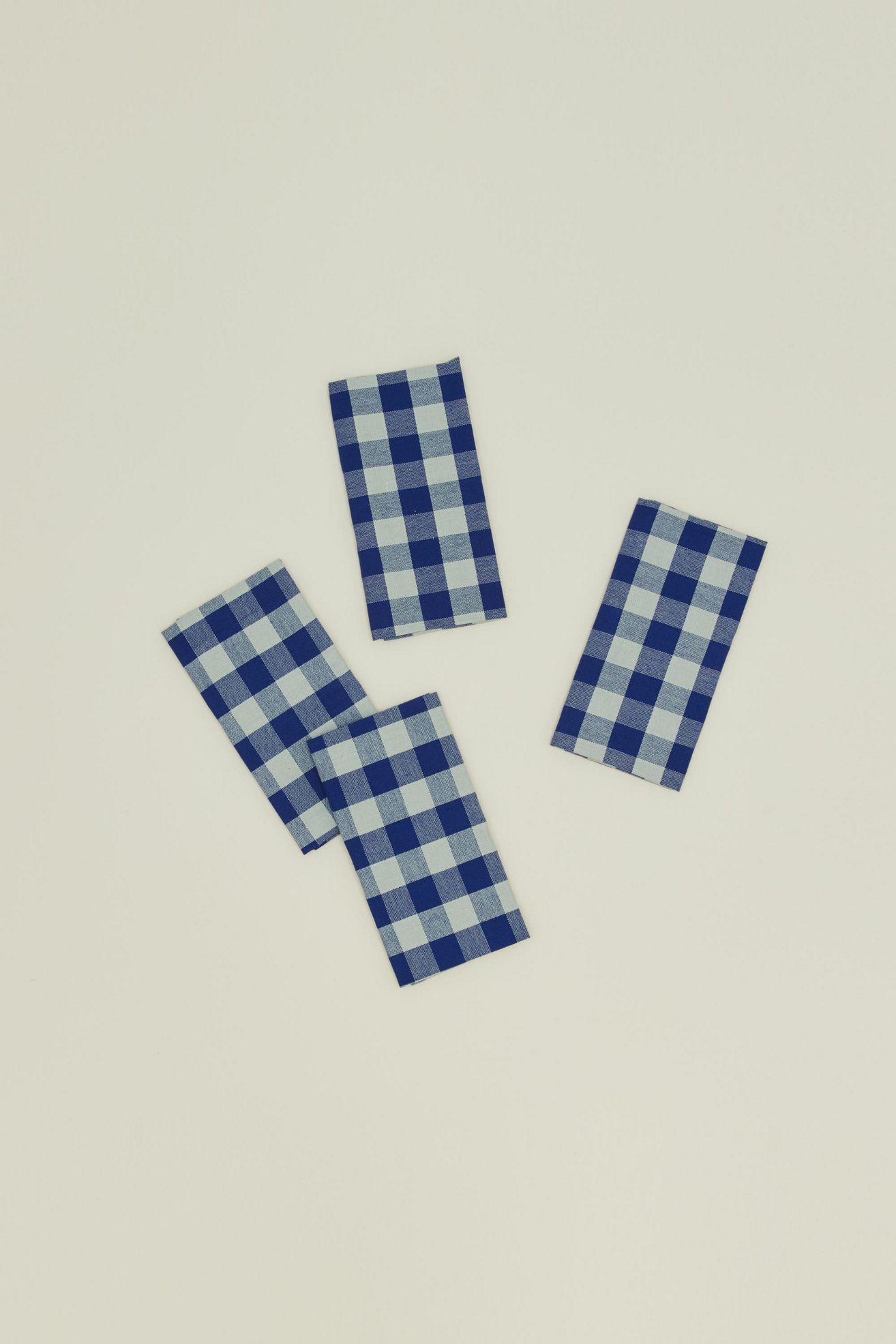 Hawkins New York Essential Gingham Dinner Napkins - Sky/Blue, Regular, 20" x 20"