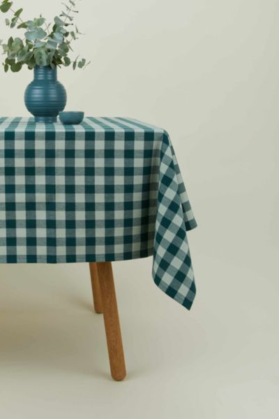 HAWKINS NEW YORK ESSENTIAL GINGHAM TABLECLOTH IN SKY/PEACOCK AT URBAN OUTFITTERS 