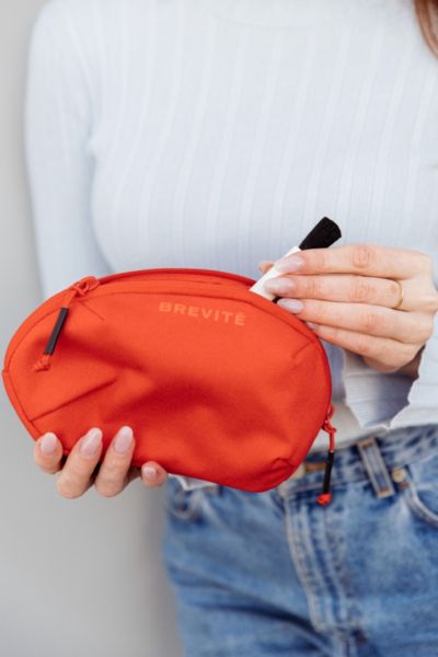 【完全未開封】supreme Mesh Tote Bag Red Supreme Mesh Tote Bag (SS25) | Urban Outfitters