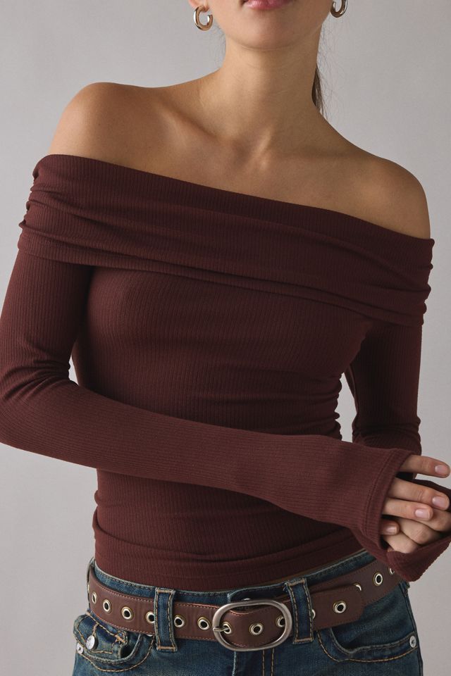 Kimchi Blue Lily Ruched Foldover Off-The-Shoulder Knit Top