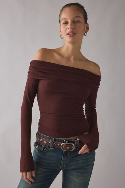 Kimchi Blue Lily Ruched Foldover Off-The-Shoulder Knit Top