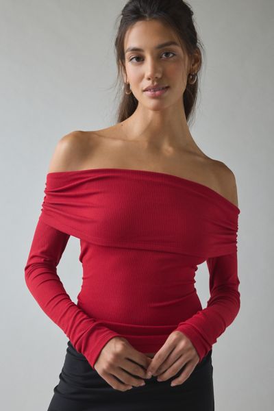 Haut en tricot Kimchi Blue Lily froncé à épaules dénudées