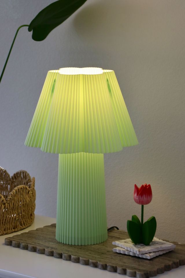 Sofiest Designs Ribbed Table Lamp #1