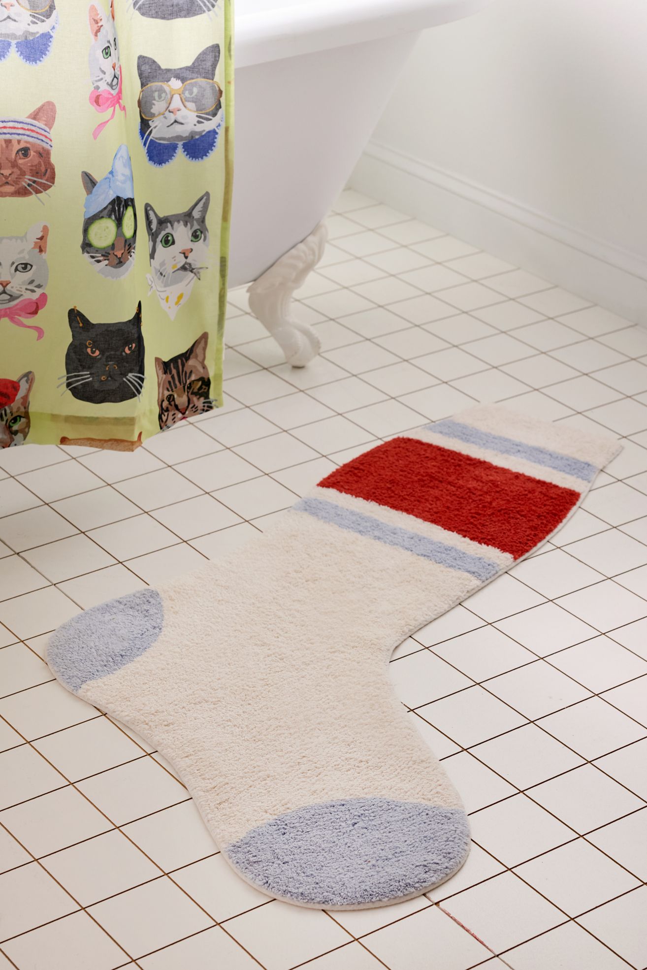 Sock Tufted Runner Bath Mat - Blue Multi, Regular, ONE SIZE