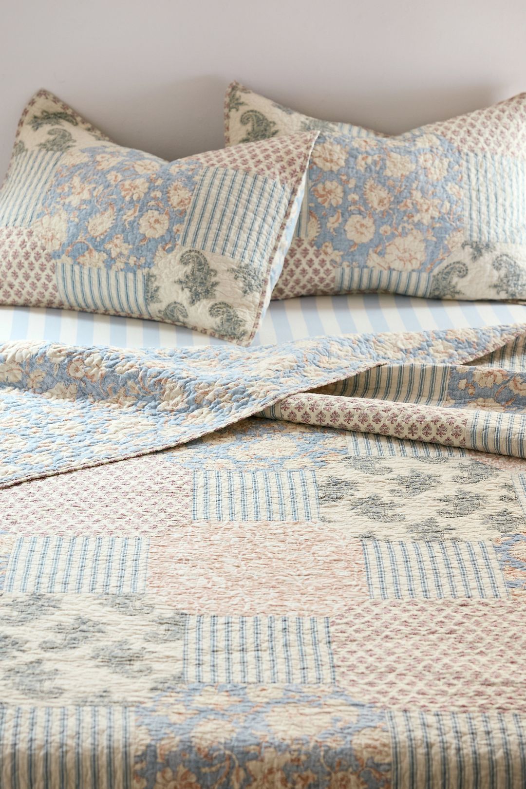 Provencal Rose Quilt Set - Rose, FULL/QUEEN
