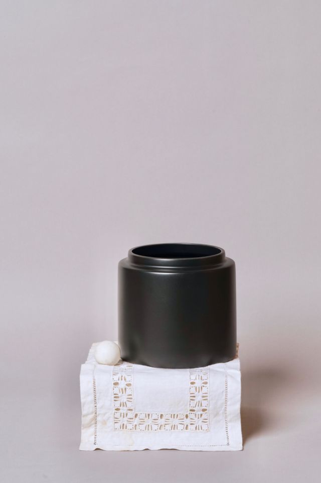 Middle Kingdom x Agnes Fries Vase #3
