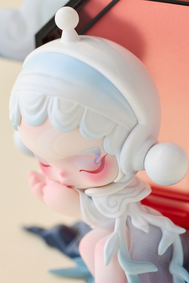 POP MART SKULLPANDA Aisling Figure #2