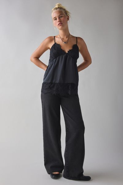 UO Faye Eyelash Lace Trim Cami Product Page
