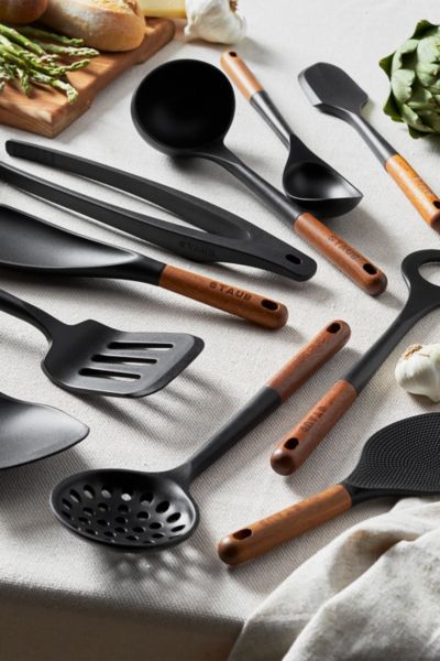 Staub Silicone And Wood Cooking Utensil Set In Black At Urban Outfitters