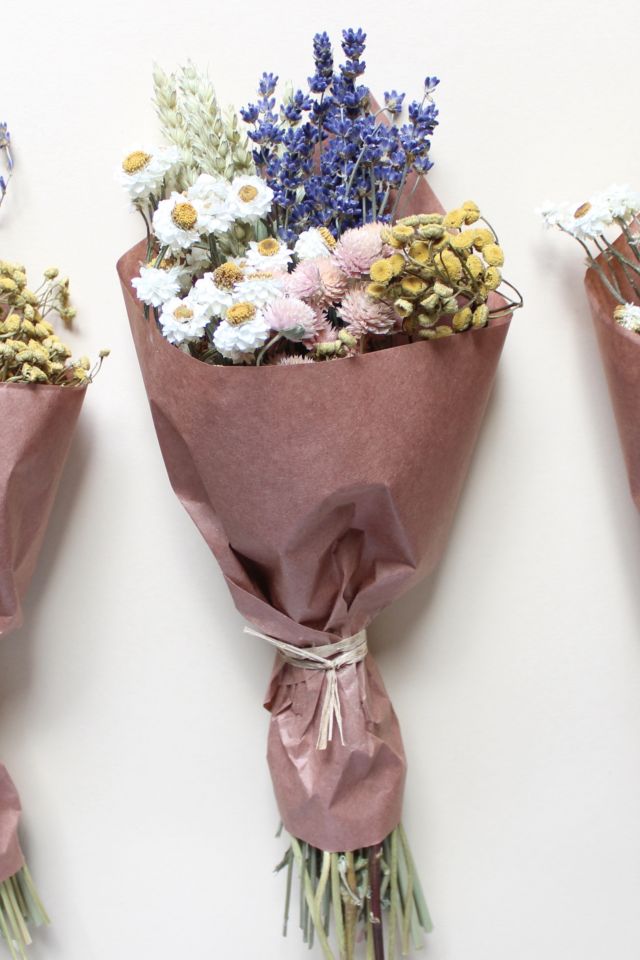 Roxanne’s Dried Flowers The Homegrown Bouquet #1