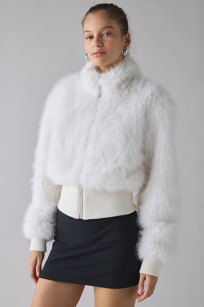 UO Laurie Zip-Up Cropped Faux Fur Jacket | Urban Outfitters Canada