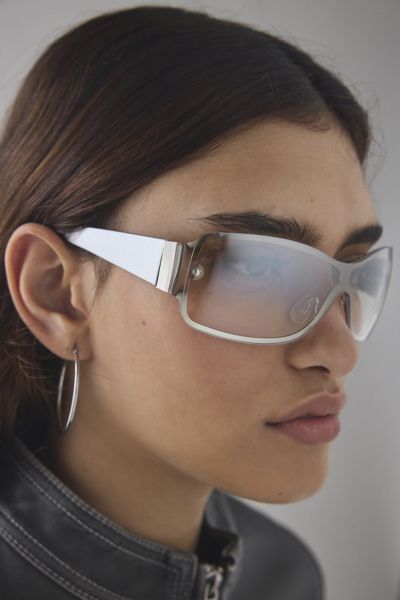 DMY BY DMY Preston Solid Sunglasses | Urban Outfitters Canada