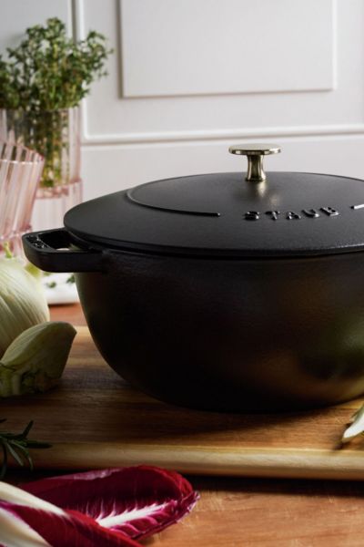 Staub Cast Iron 5-qt Essential Dutch Oven In Matte Black At Urban Outfitters