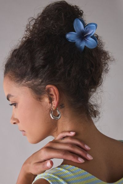 Aria Flower Claw Clip Product Page