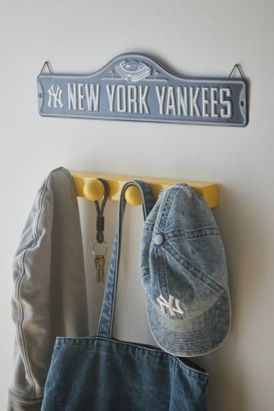 MLB New York Yankees Metal Street Sign