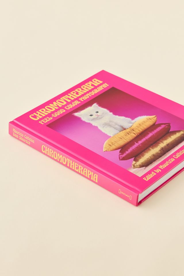 Chromotherapia: Feel-Good Color Photography By Maurizio Cattelan & Sam Stourdzé #4