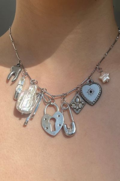 Gemini Jewels Floating Away Charm Necklace