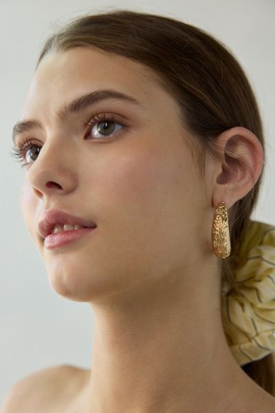 Daphne Etched Hoop Earring