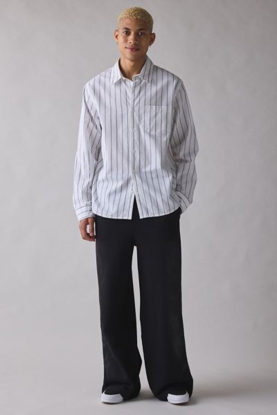 UO Cyber Graphic Baggy Sweatpant Product Page