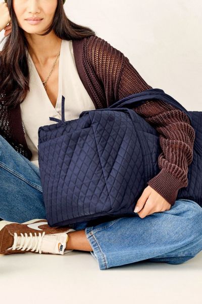 Vera Bradley Quilted Cotton Large Duffel Bag In Peacoat, Women's At Urban Outfitters In Blue