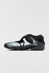Nike Women's Air Rift Leather Sneaker