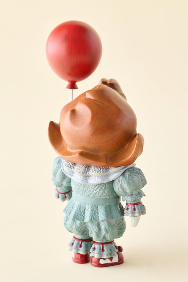 POP MART Molly It Mini Figure | Urban Outfitters