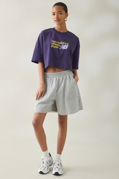 New Balance Chest Logo Graphic Cropped Tee