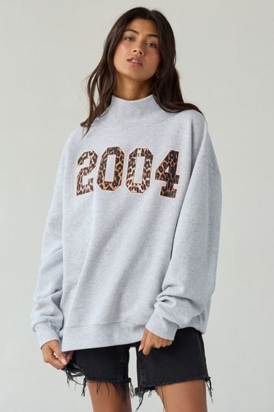 2004 Leopard Print Graphic Fleece Mock Neck Pullover