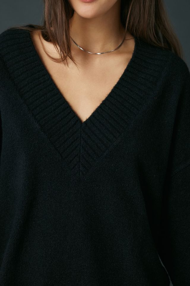 Kimchi Blue Rachel V-Neck Oversized Tunic Sweater