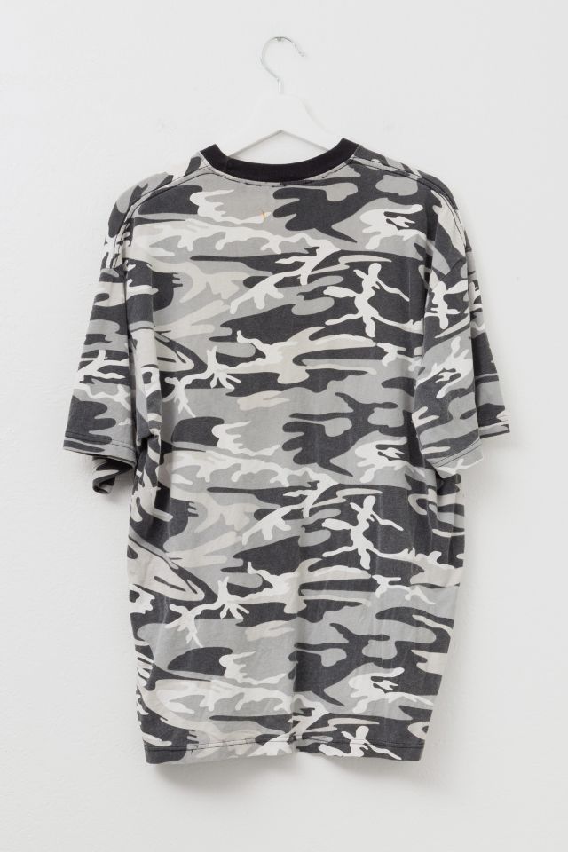 Vintage Y2K Distressed Black and White Camouflage Ringer T-Shirt #1