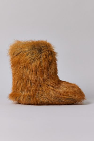 Azalea Wang Nadianna Faux Fur Boot