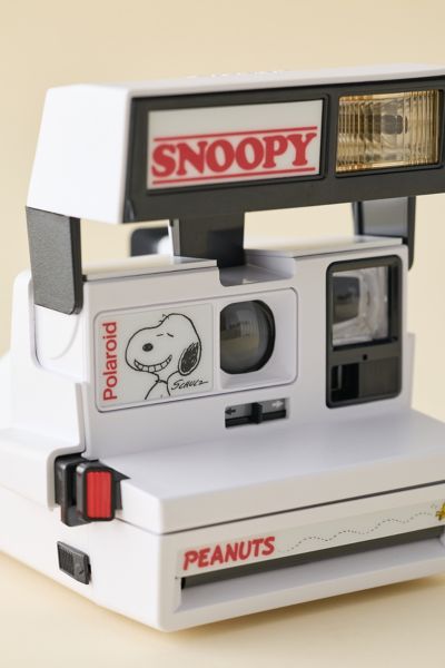 Retrospekt X Peanuts Snoopy Polaroid 600 Instant Camera