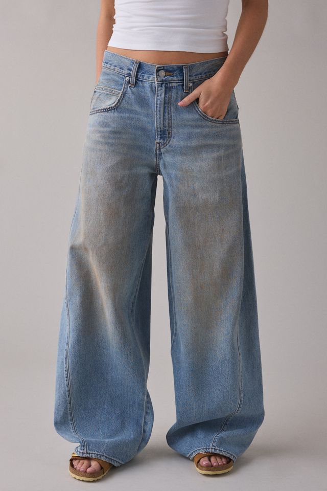 Levi's® Super Baggy Barrel Jeans | Urban Outfitters