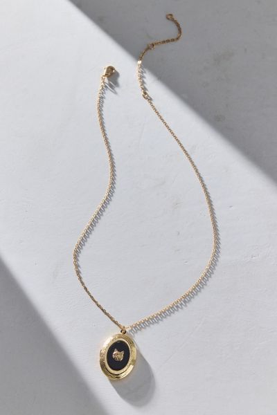 Chey Locket Necklace
