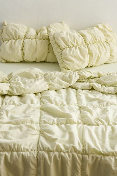 Poppy Puff Fluffy Comforter