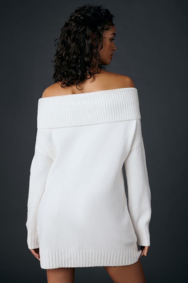 white sweater dress long sleeve CUPSHE Women One Shoudler Pullover Sweater Dress at Amazon Women's Clothing store or kitten heels. Alayna Long Sleeve Sweater Maxi