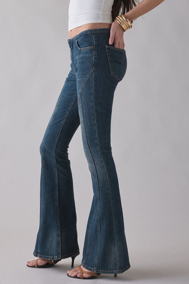 GUESS ORIGINALS Low-Rise No Waistband Extra Flare Jeans | Urban