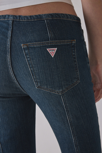 GUESS ORIGINALS Low-Rise No Waistband Extra Flare Jean
