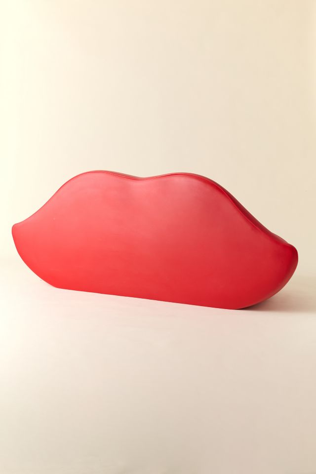Heller Furniture Bocca Lips Indoor/Outdoor Sofa #2