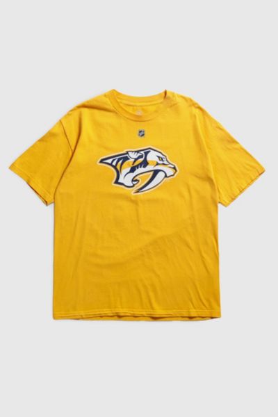 Vintage Nashville Predators NHL Tee