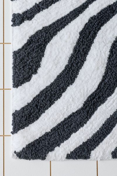 Darcie Zebra Striped Plush Tufted Bath Mat