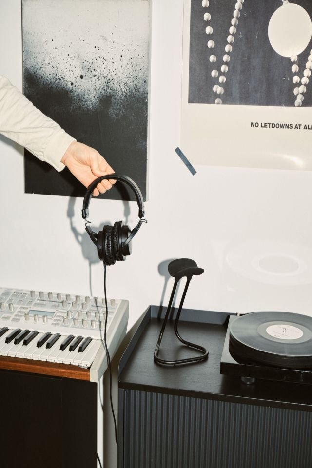 Craighill Headphone Stand #1