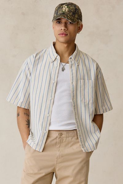 UO Relaxed Fit Oxford Shirt