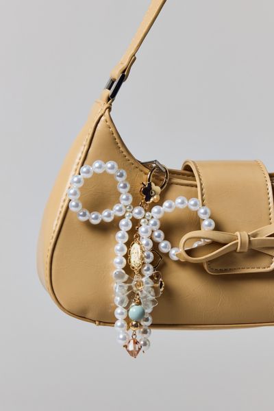 Pearl Bow & Kitty Charm Keychain