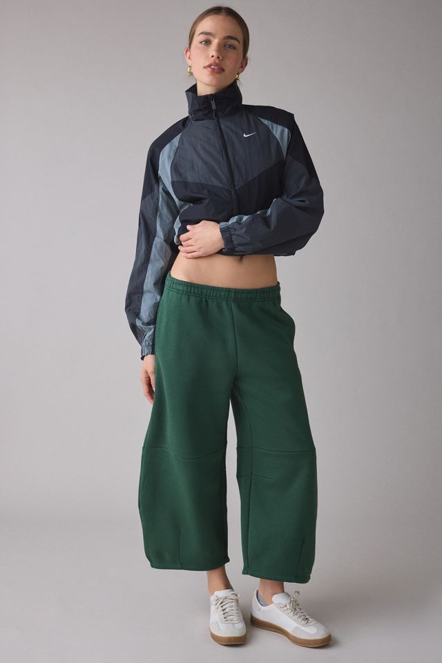 Nike Sportswear Phoenix Fleece Loose Cropped Barrel Pants #4