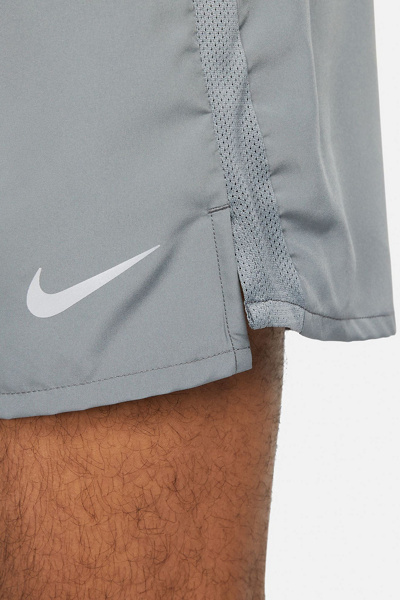 Nike Challenger Dri-FIT 5" Brief Lined Short