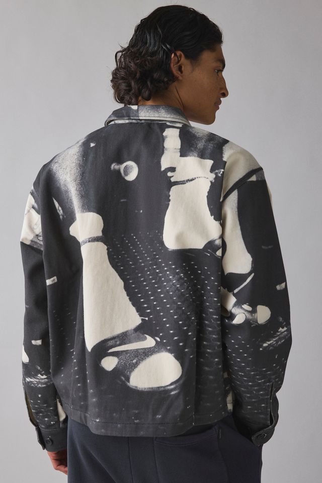Nike Sport Graphic Field Jacket | Urban Outfitters