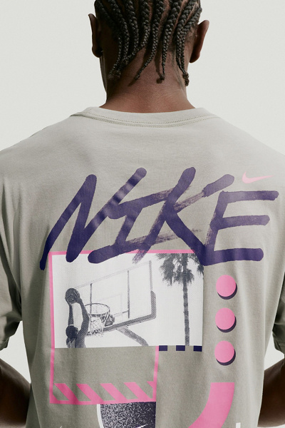 Nike Club OC Graphic Tee