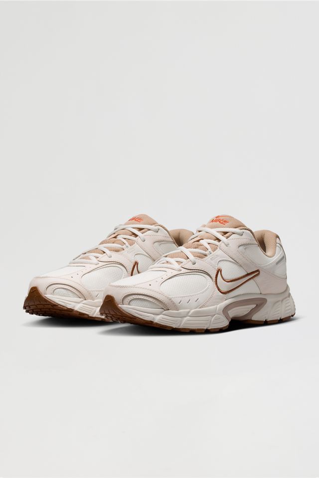 Nike Men's V5 RNR Sneakers #1