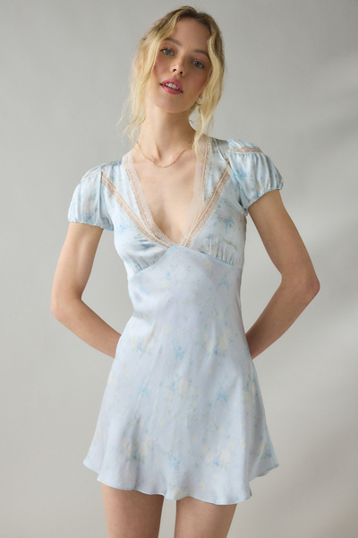 urban outfitters mini dress UO Festival Ruffle while the full tiered skirt creates soft volume and easy movement Urban Outfitters Uo Betty Collar